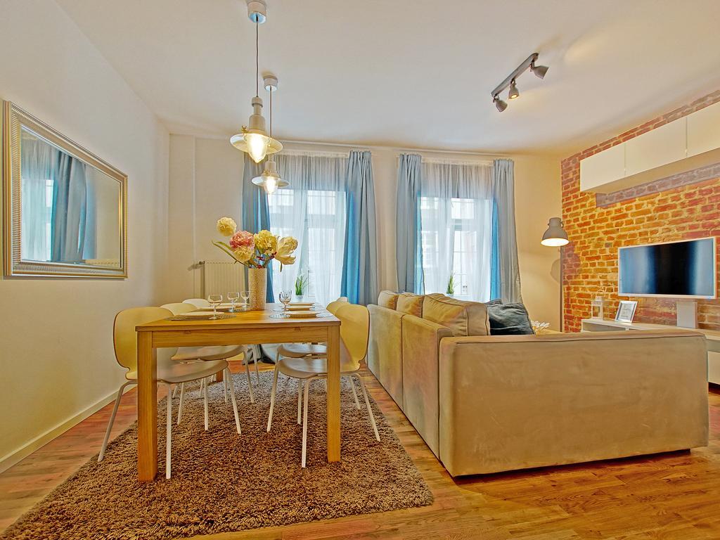 Apartament Starogdanski Przy Ul Dlugiej Ngoại thất bức ảnh